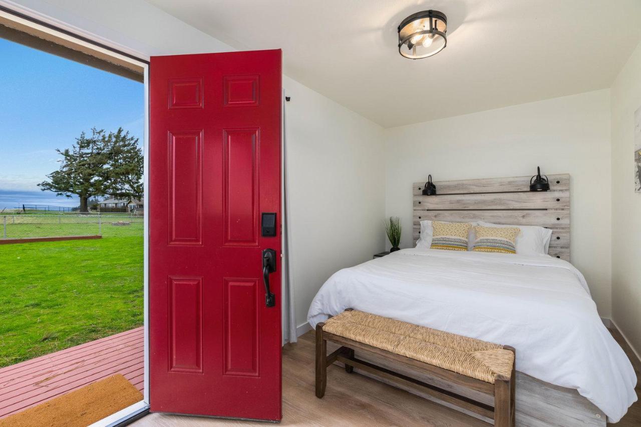 @ Marbella Lane - Wave House, Your Oceanfront Retreat! Oak Harbor Buitenkant foto