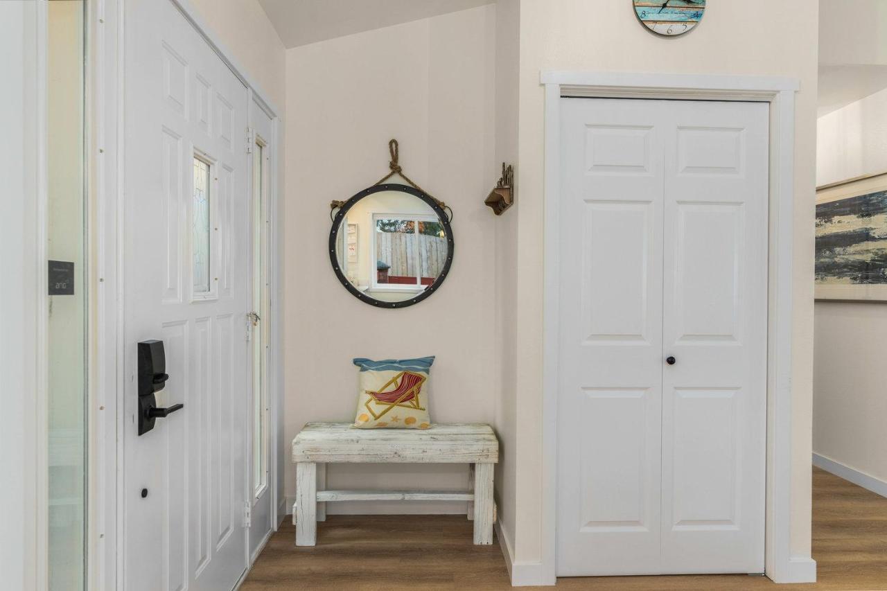 @ Marbella Lane - Wave House, Your Oceanfront Retreat! Oak Harbor Buitenkant foto